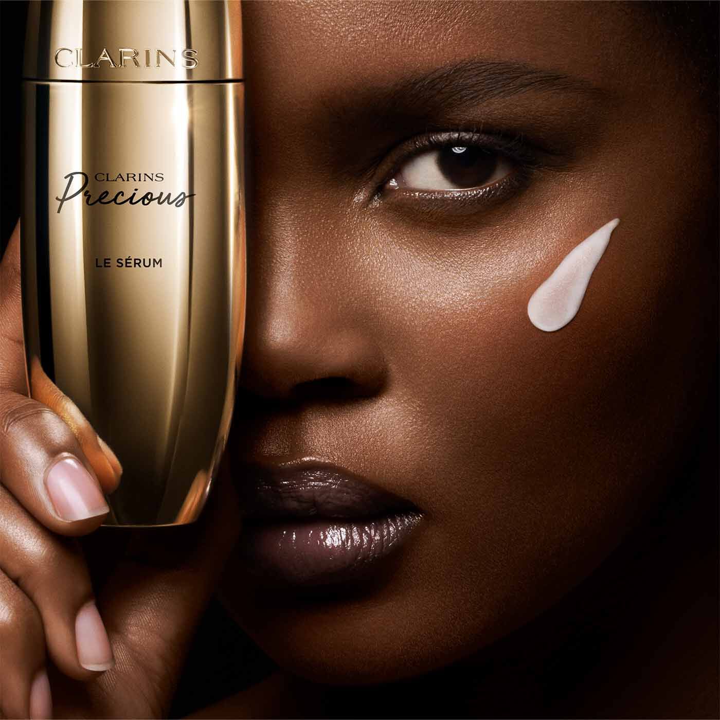 Precious Le Sérum | CLARINS®
