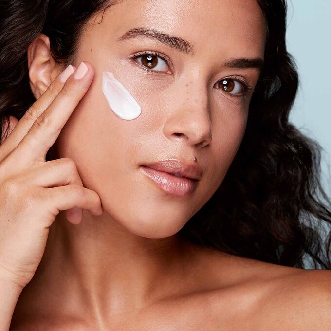 Hydra-Essentiel [HA²] Light Cream 2023