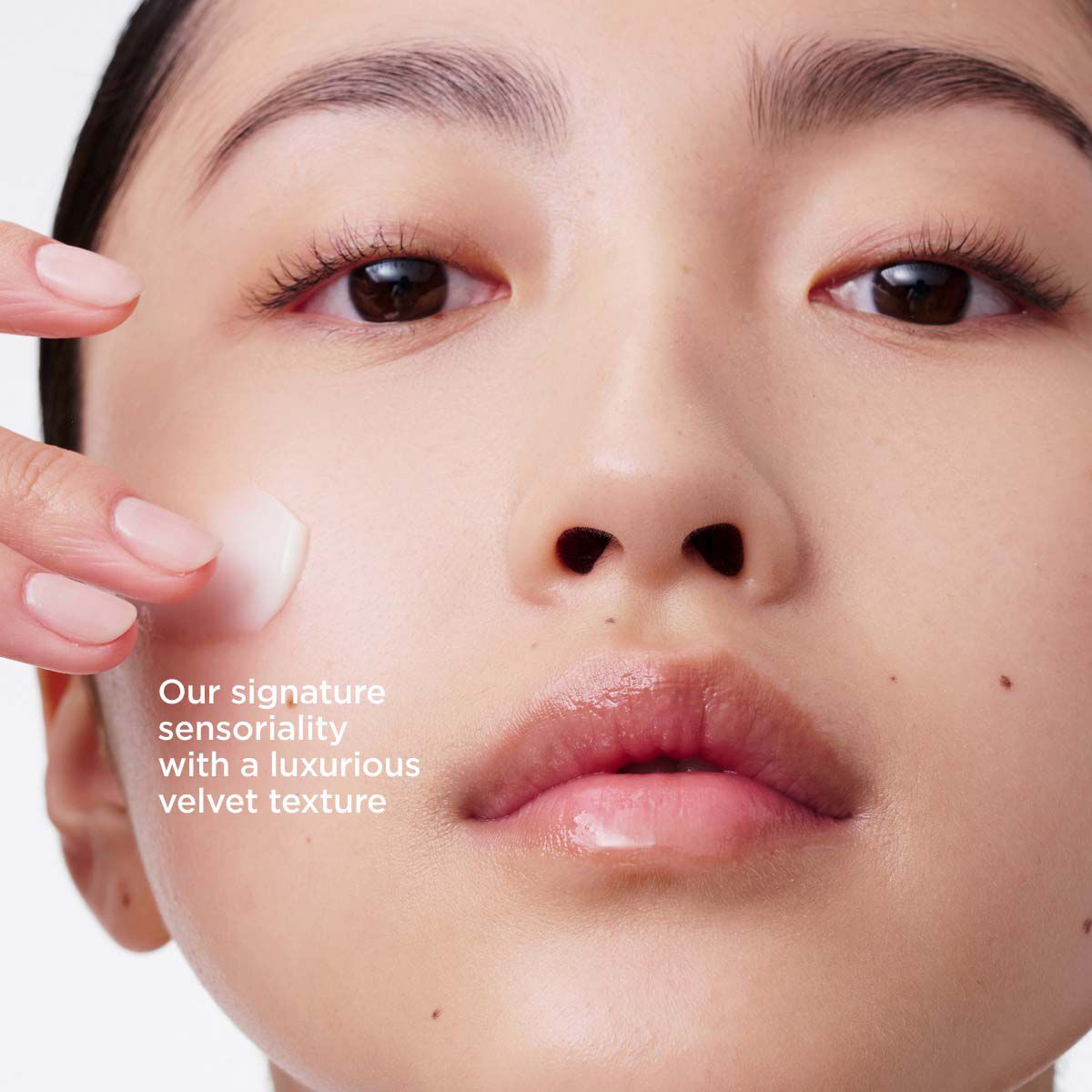 Precious La Crème Bright Face Cream | CLARINS®
